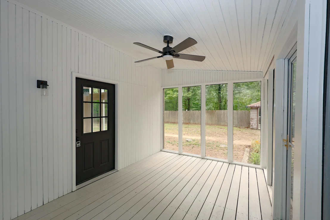 Photo of 112 Gilson