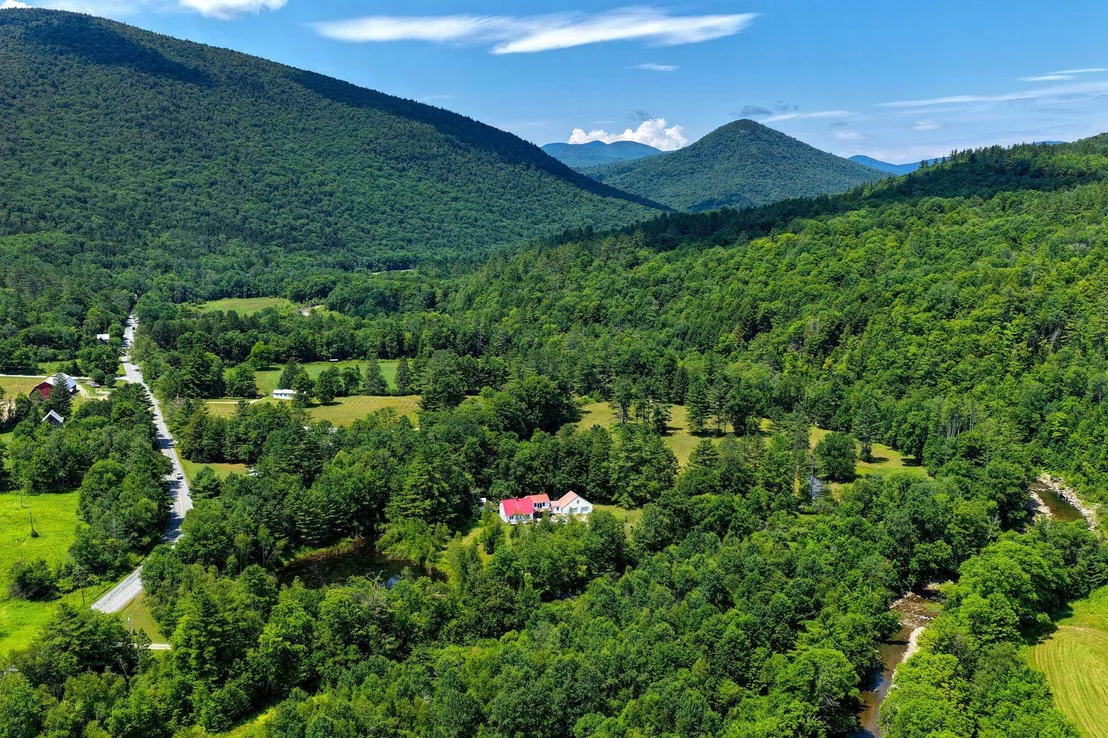 Photo of 2140 Brandon Mountain