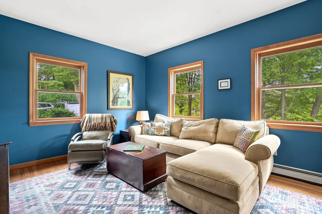 Photo of 656 Highland