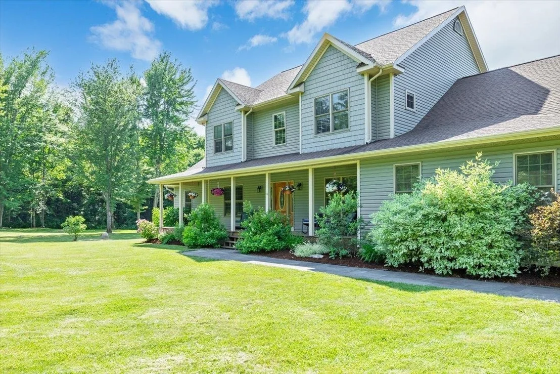 Photo of 96 Hardscrabble
