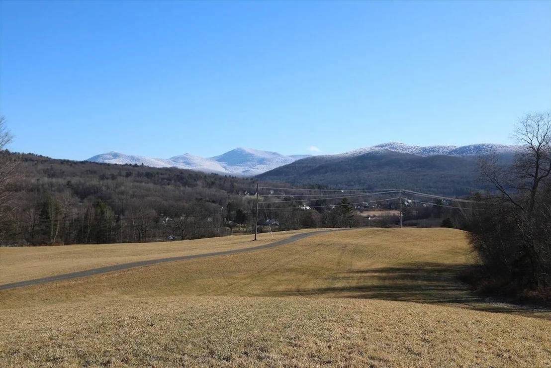 Photo of 487 VT Route 15