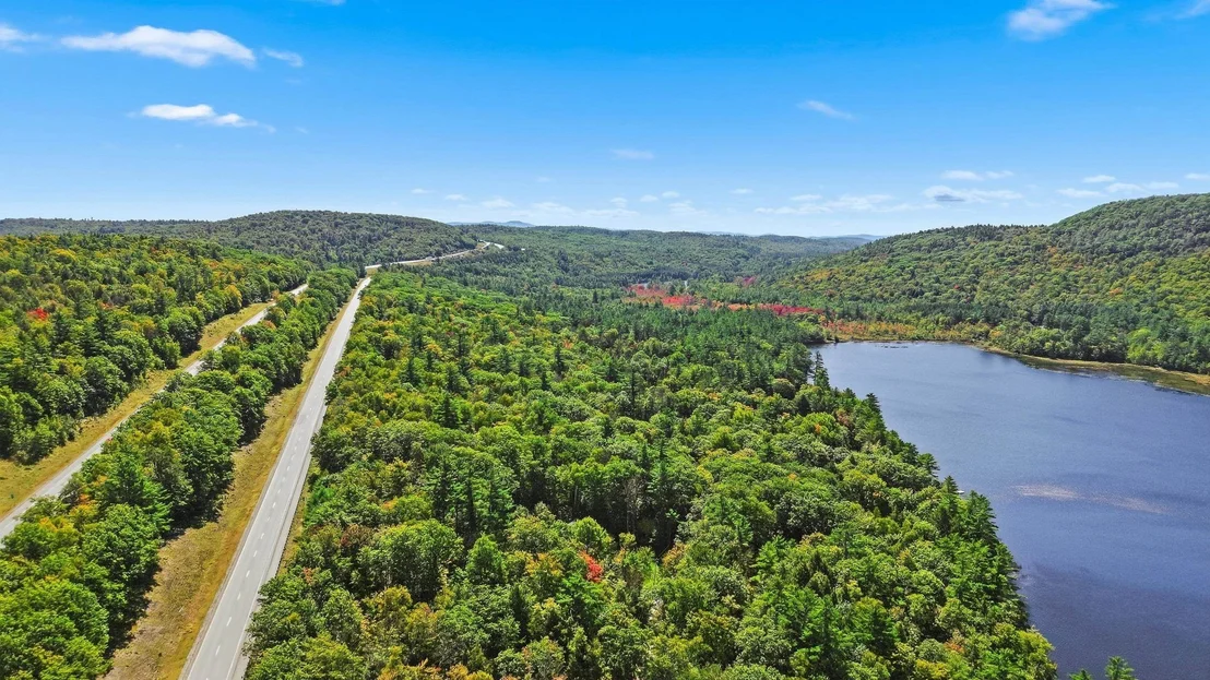 Photo of 298 Stocker Pond