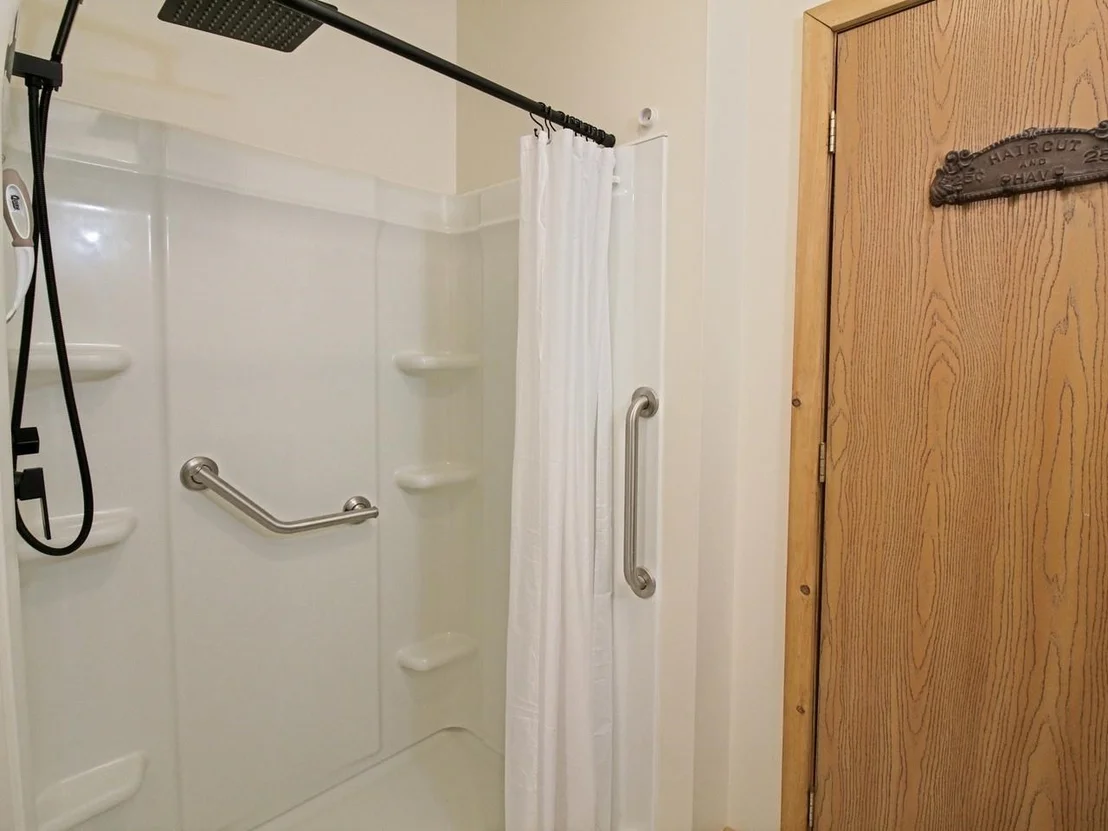 Photo of 425 Taylor