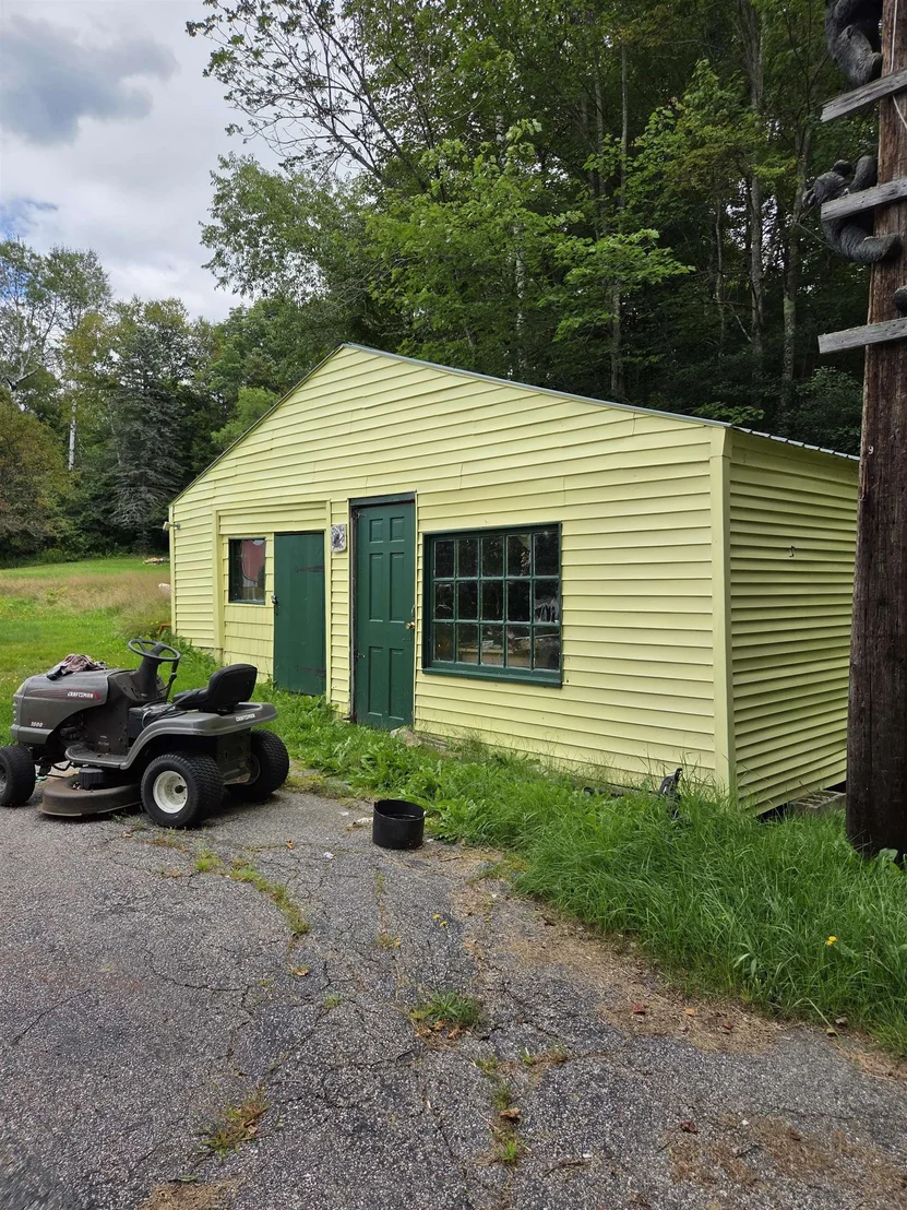 Photo of 765 Lancaster