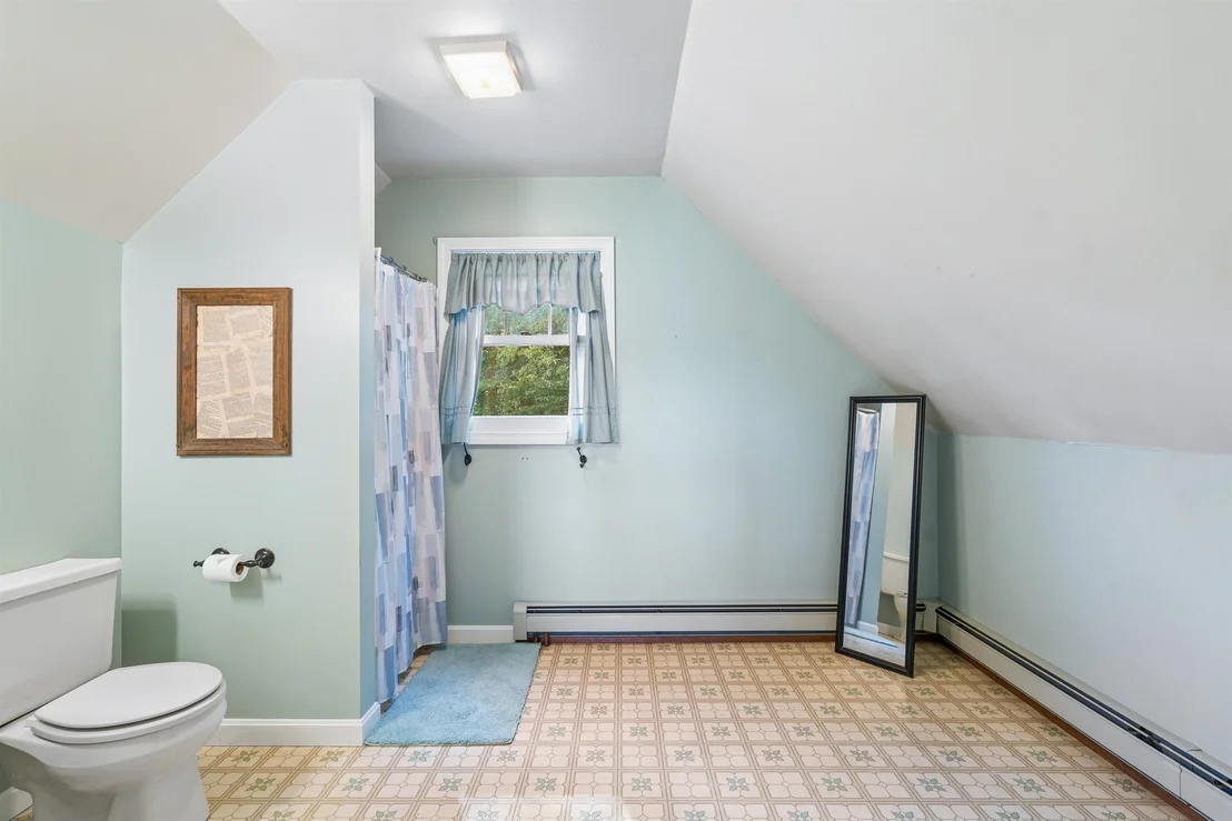 Photo of 317 Dyer