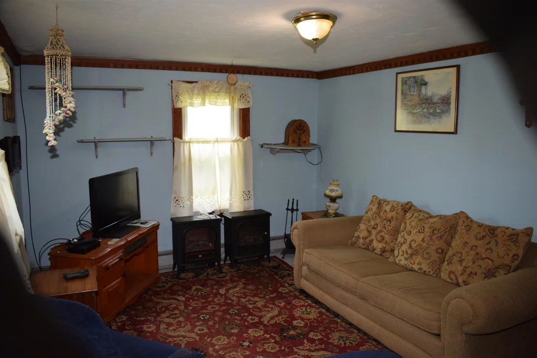 Photo of 765 Lancaster
