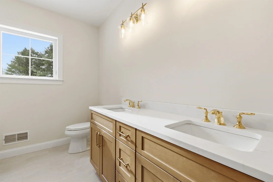 Photo of Lot 2 Clover
