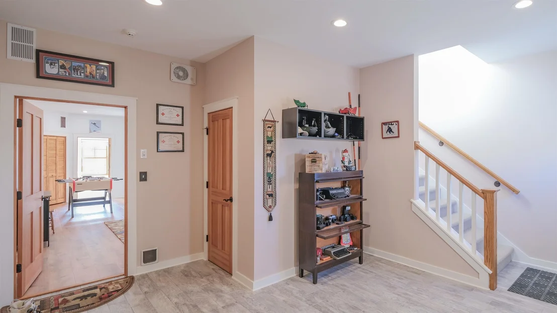 Photo of 42 Deerfield