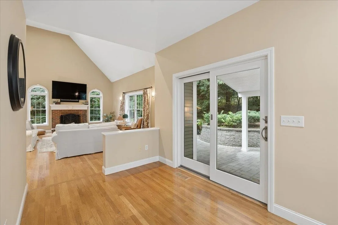 Photo of 75 Tirrell