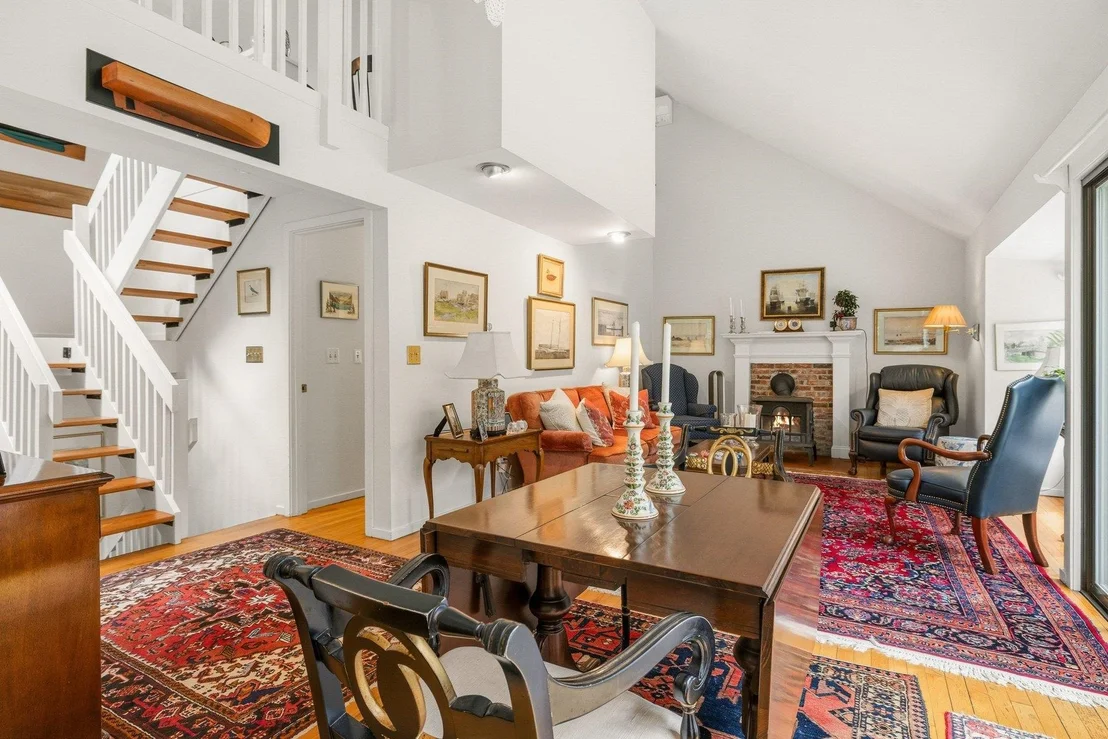 Photo of 217 Kensington