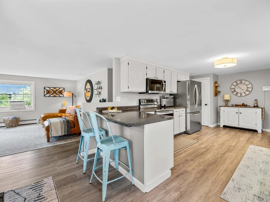 Photo of 5 Spruce