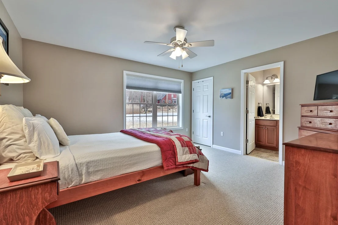 Photo of Unit A at 175 Overbrook