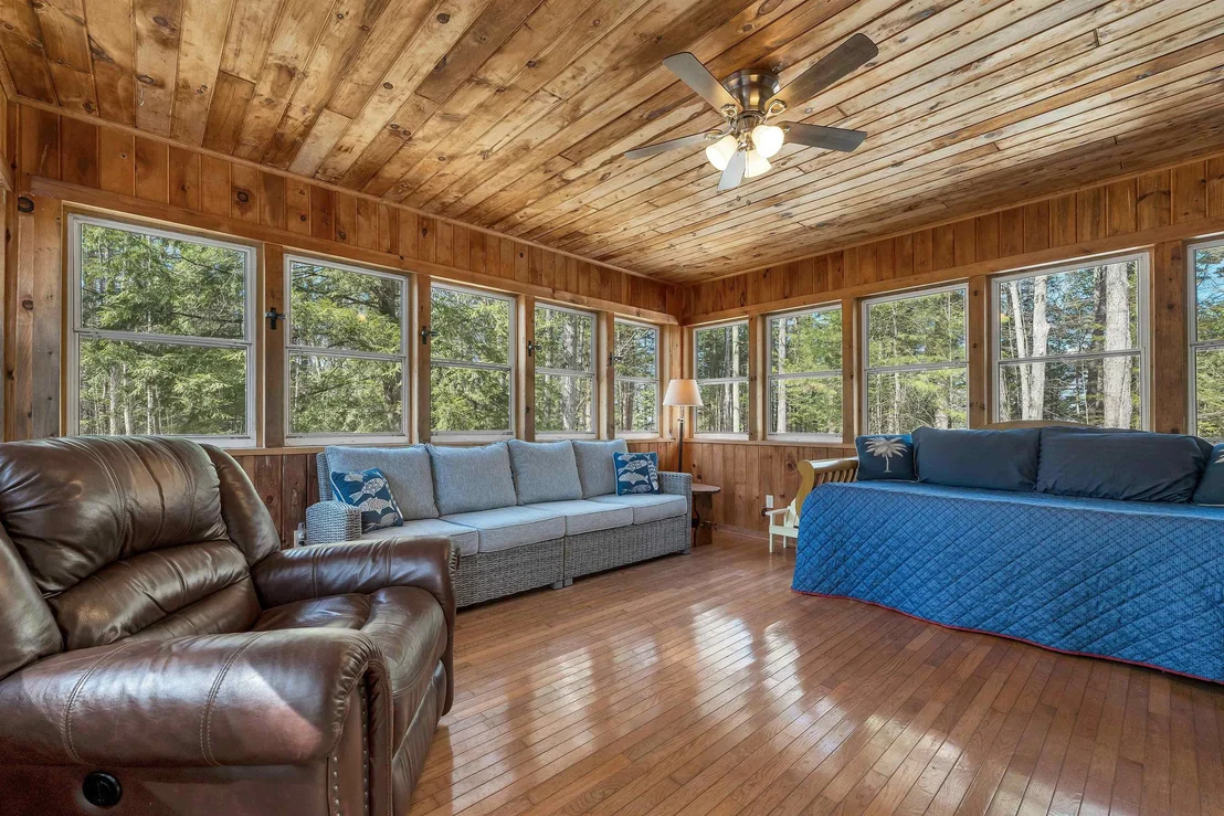 Photo of 84 Maple