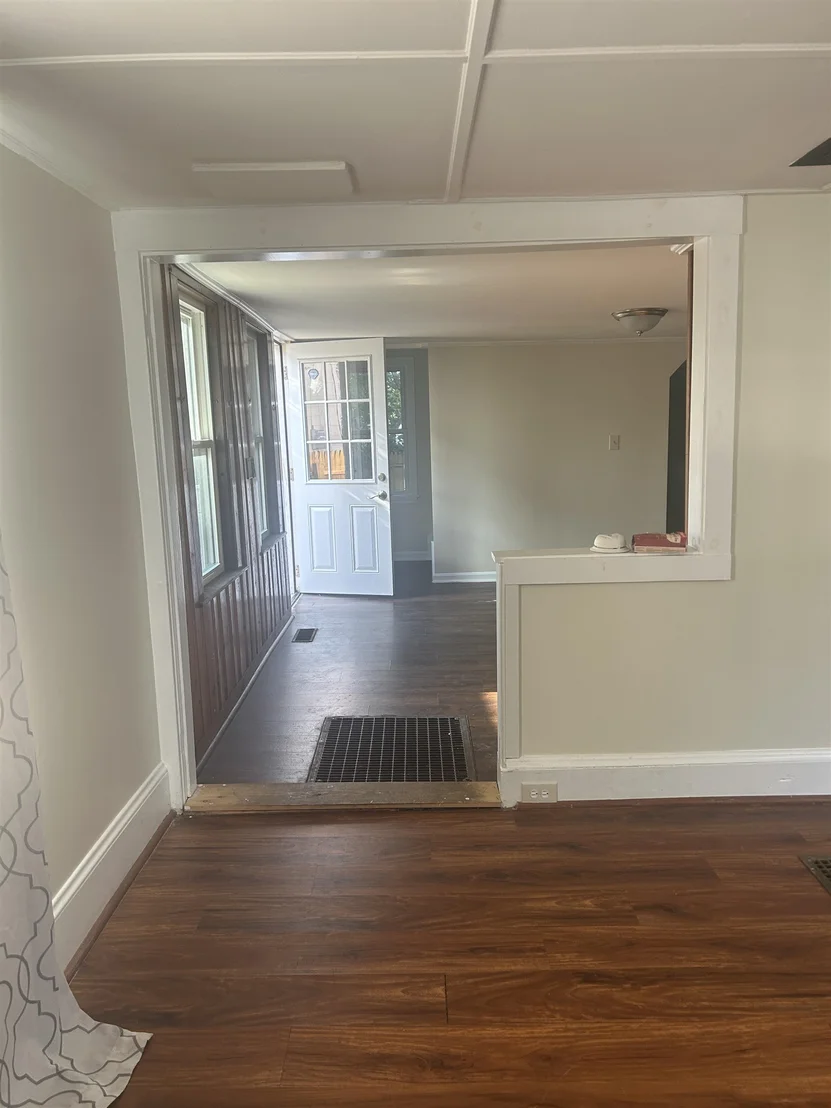 Photo of 10 Tremont