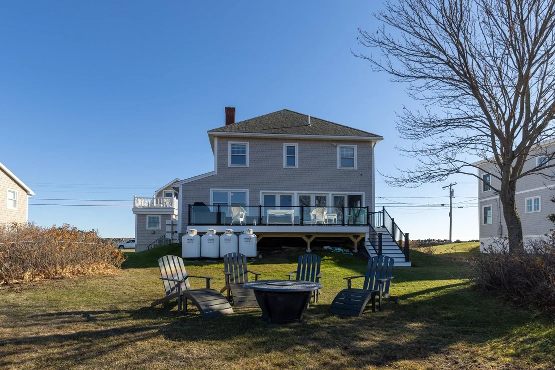 Photo of 1643 Ocean