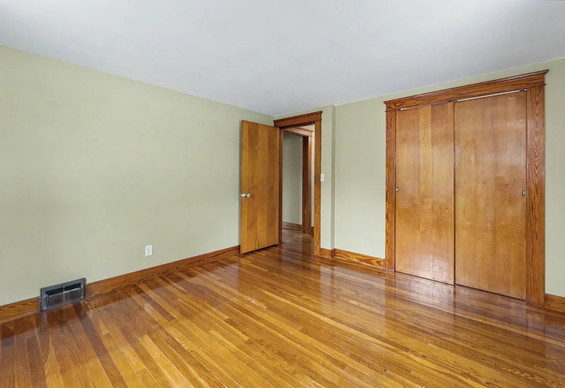 Photo of 116 Monroe