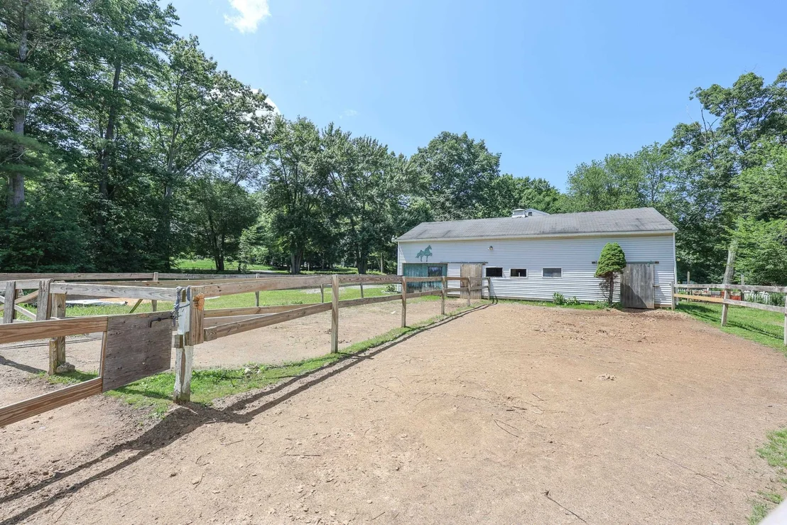 Photo of 22 Holton