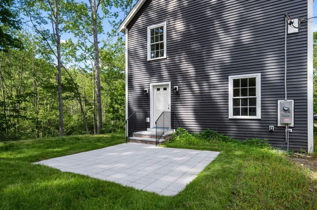 Photo of 335 Raymond