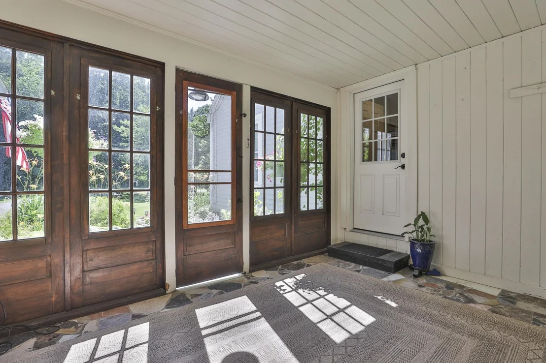 Photo of 24 Beaver Brook