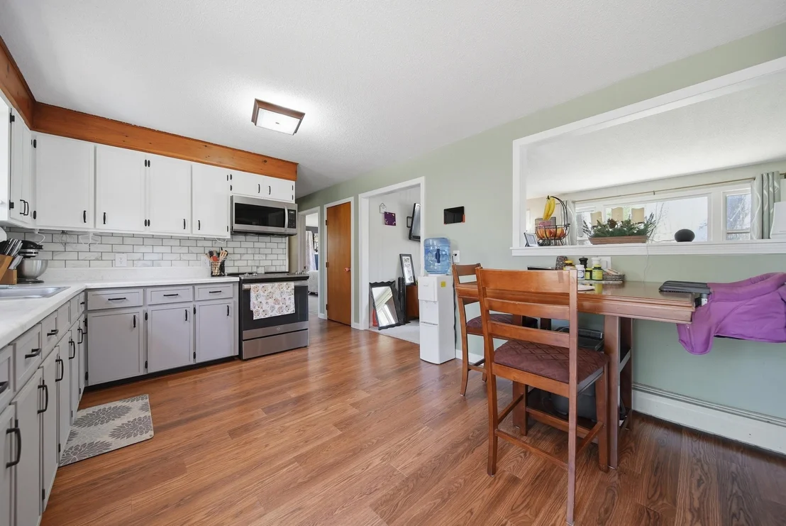 Photo of 254 Normand
