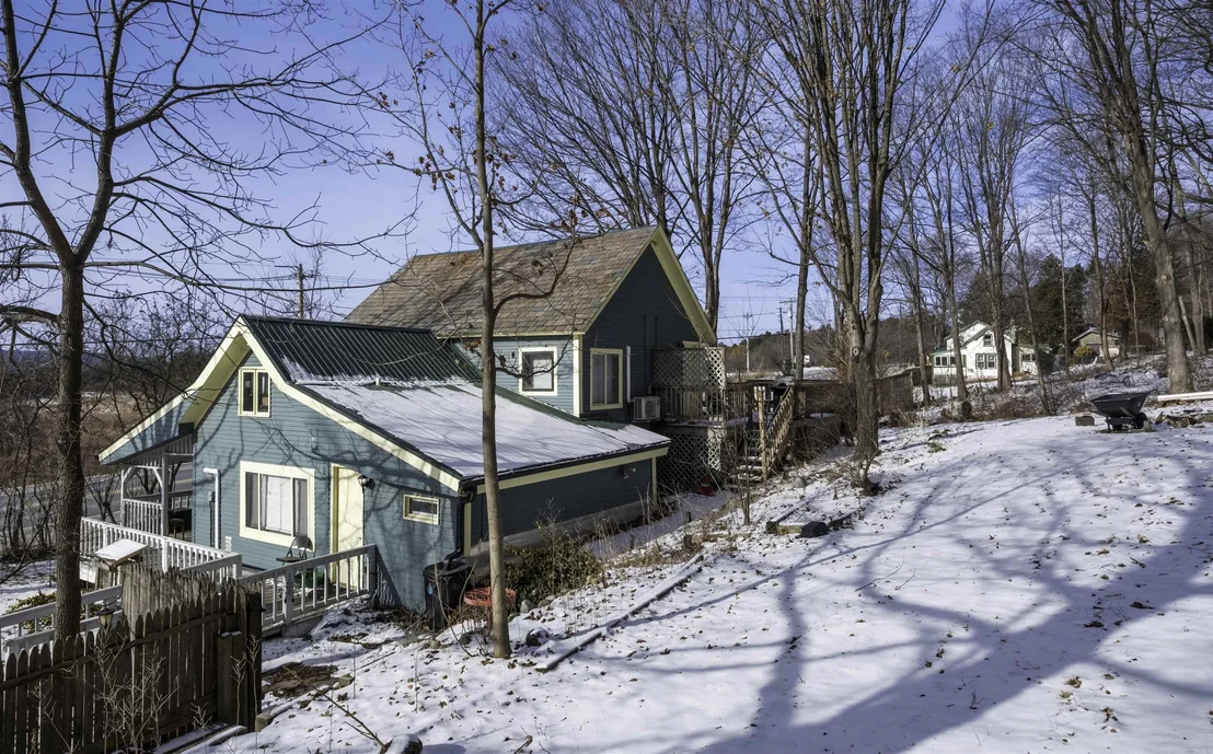 Photo of 335 Grove