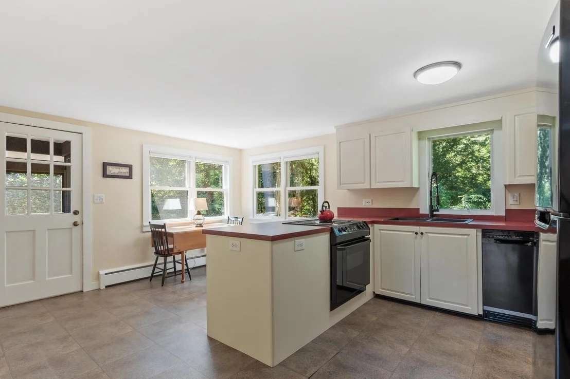Photo of 15 Riverview