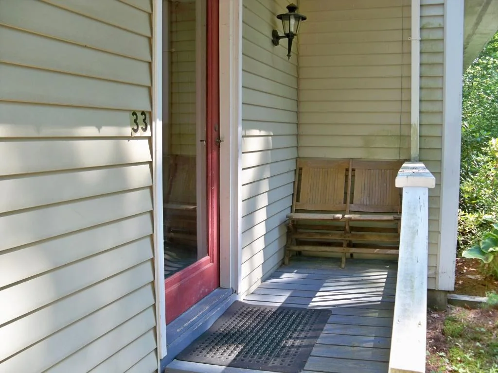Photo of 33 Chadbourne Ave