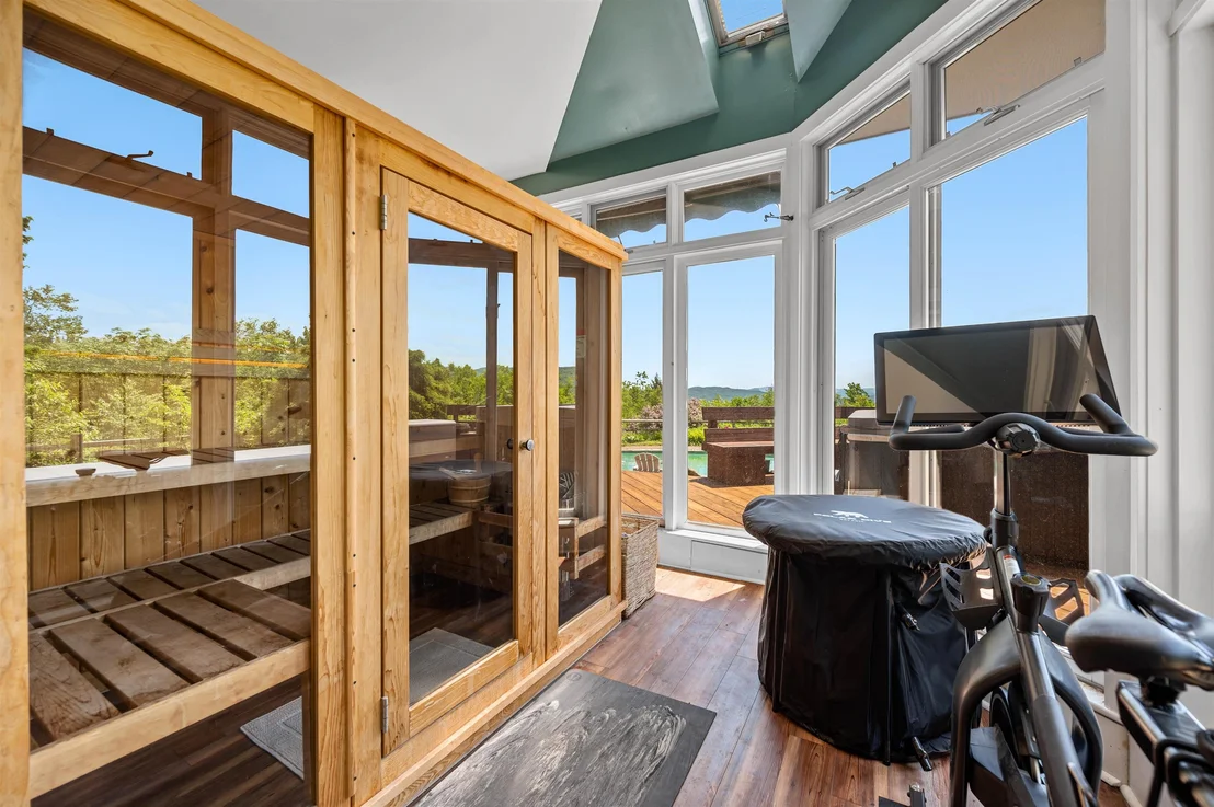 Photo of 119 Pinnacle