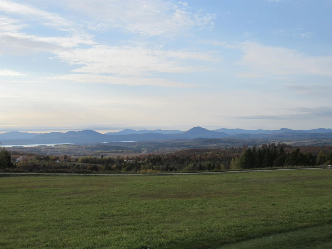 Photo of 2103 Herrick