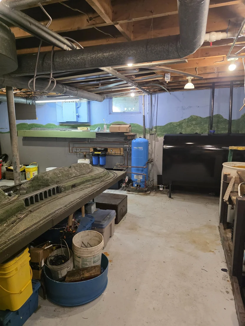 Photo of 2328 Gore