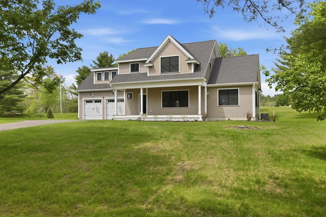 Photo of Lot 2 Clover