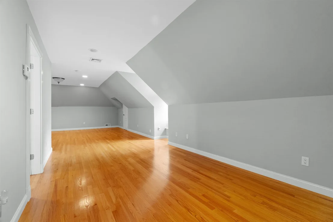 Photo of 8 Arcadia