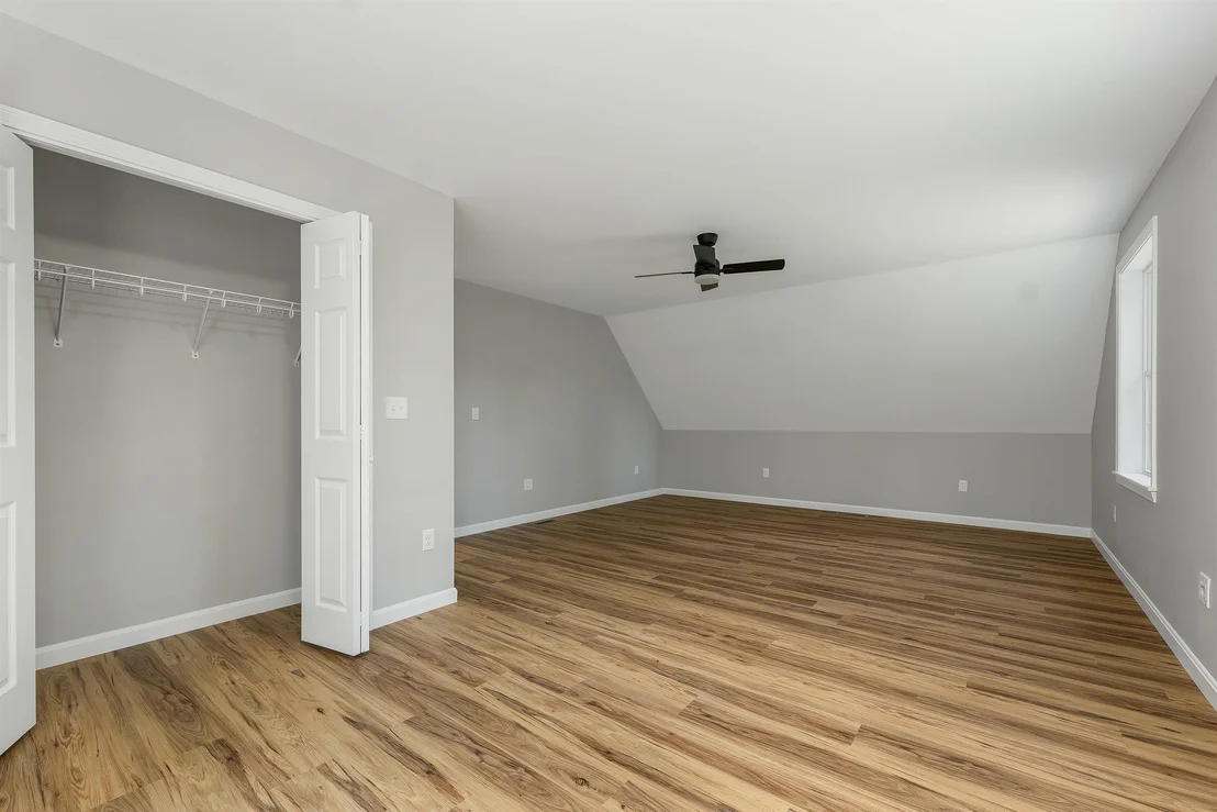 Photo of 145 Holmes