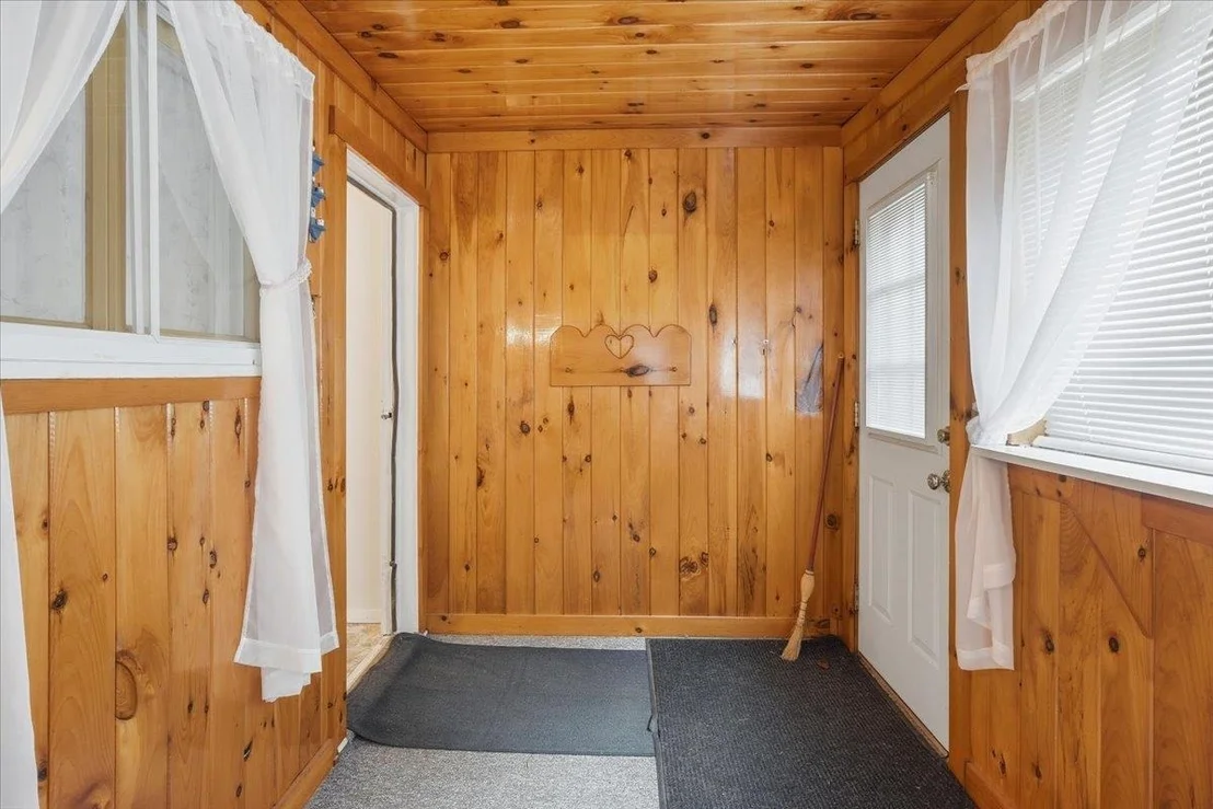 Photo of 91 Sholan