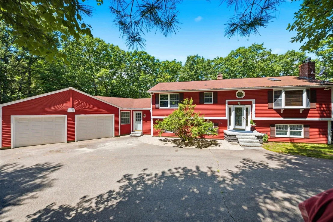 Photo of 140 Appletree