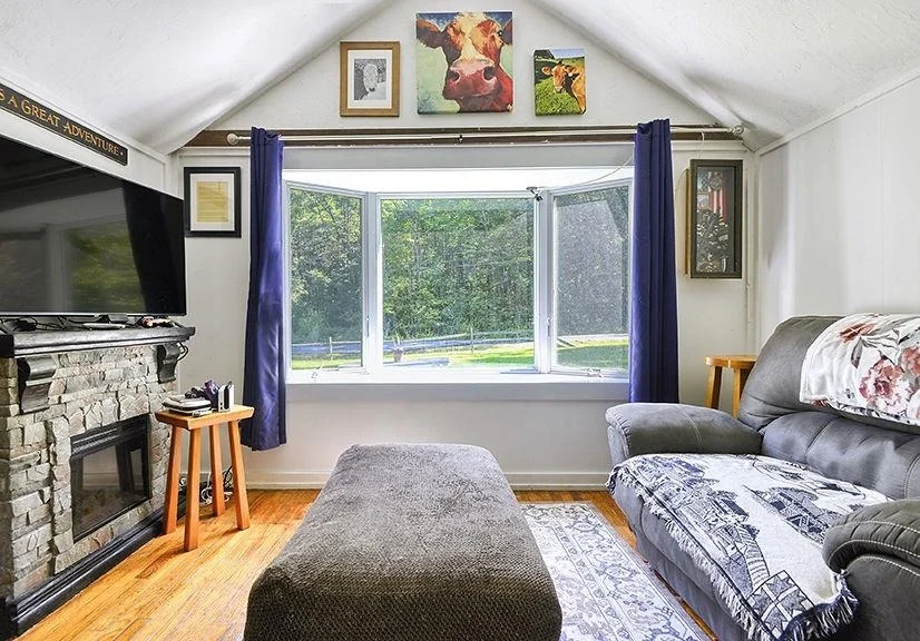 Photo of 552 Valley