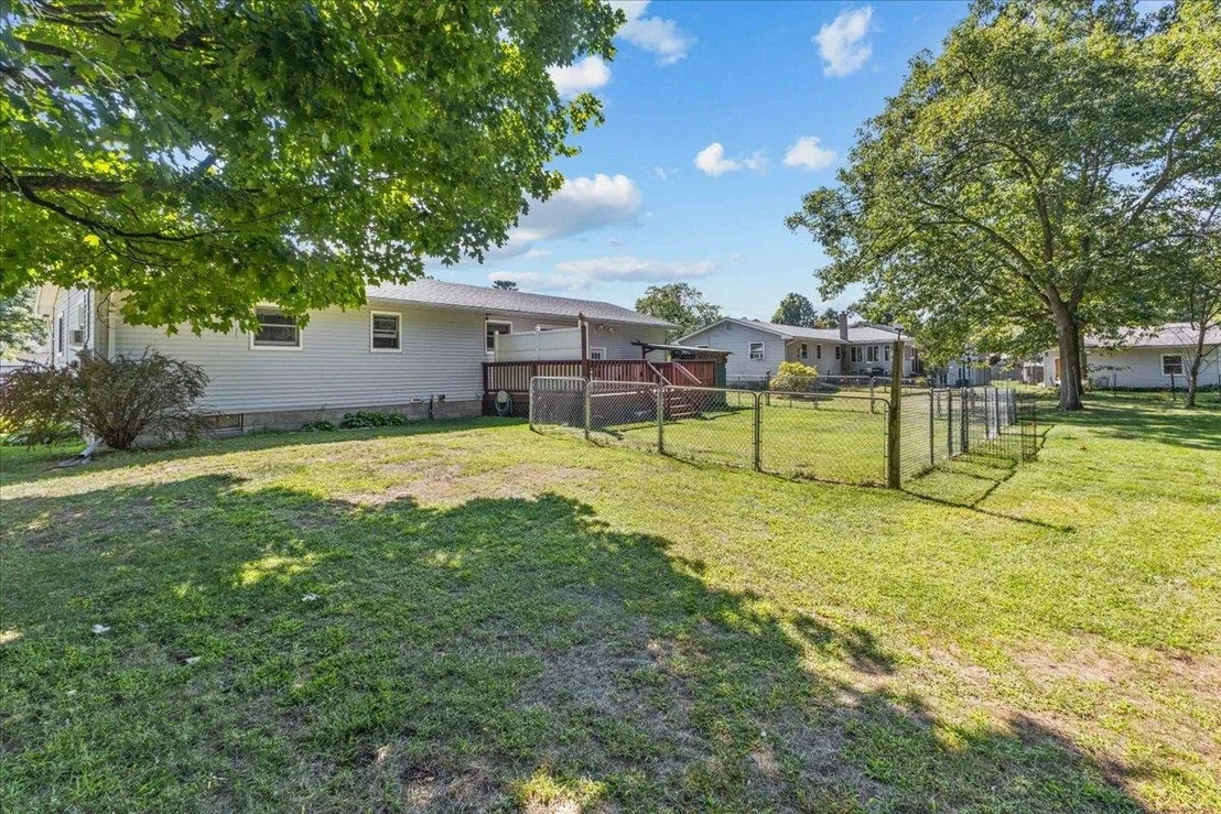 Photo of 97 Pine