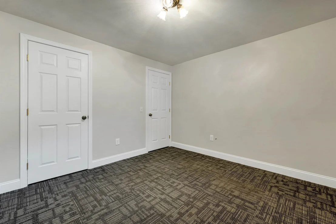 Photo of 11 Burnham