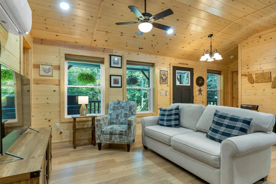 Photo of 616 Deer Meadow
