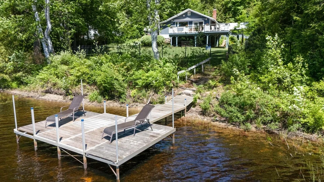 Photo of 215 Stocker Pond