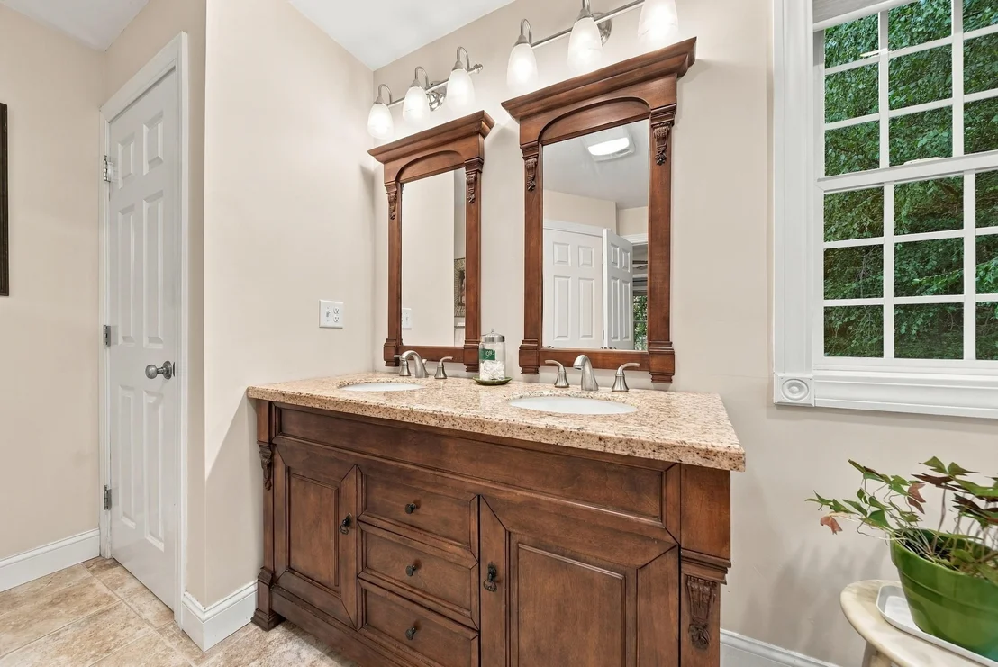 Photo of 5 New South