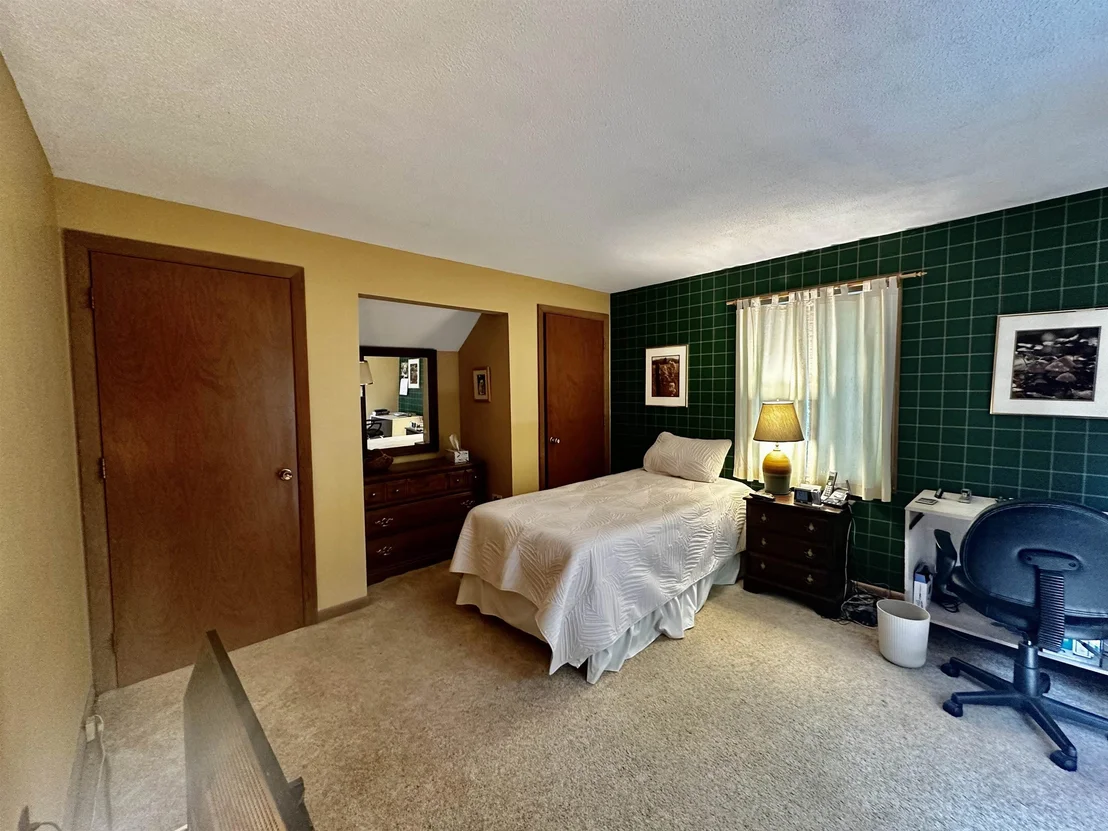 Photo of 78 Greensward