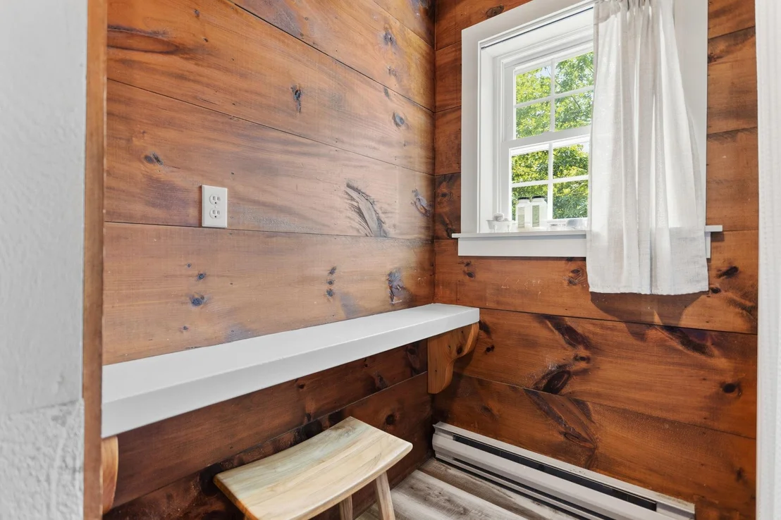 Photo of 498 Brookline