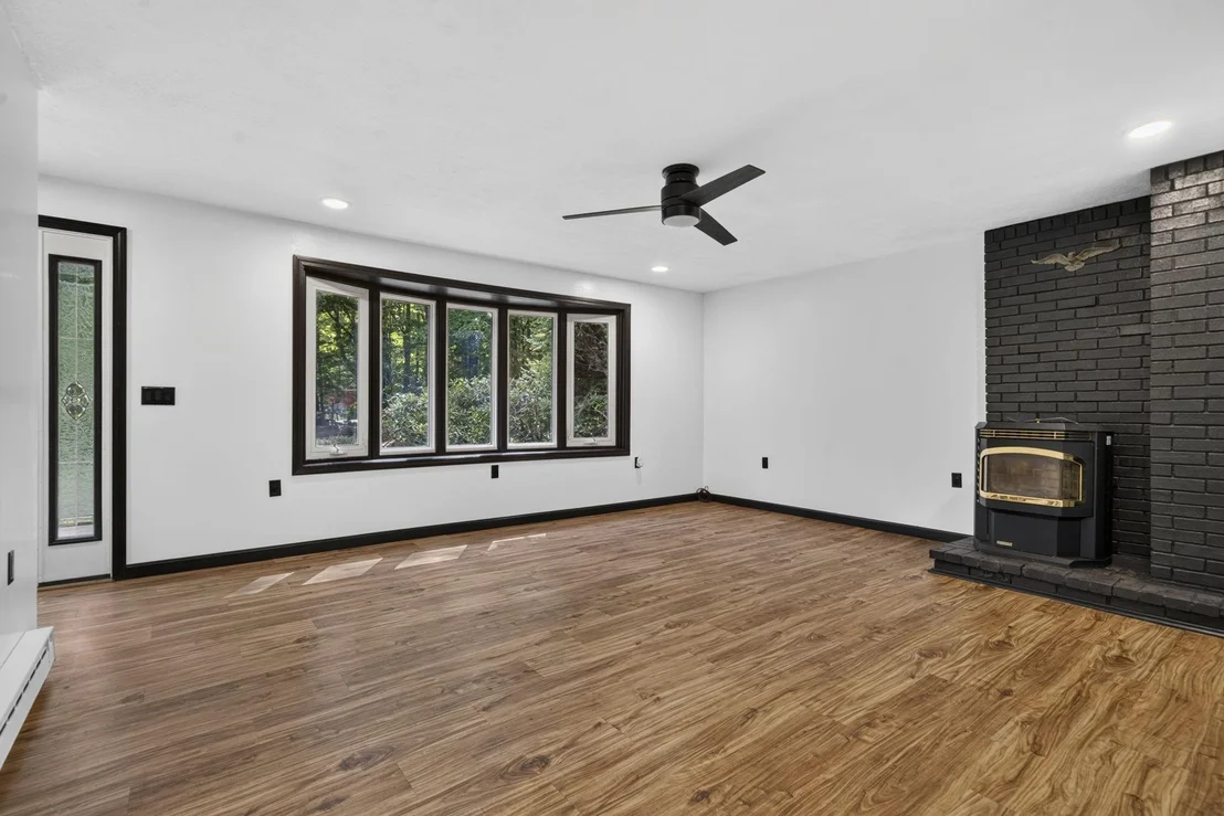 Photo of 7 Danforth