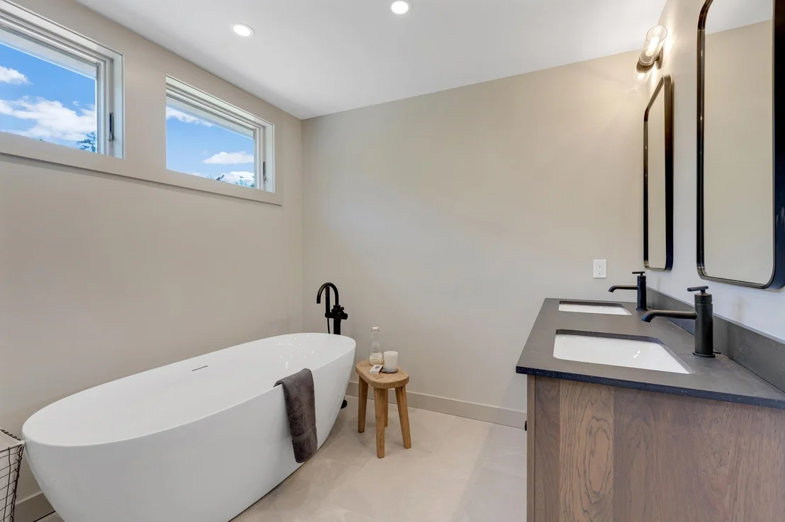 Photo of 476 Dix