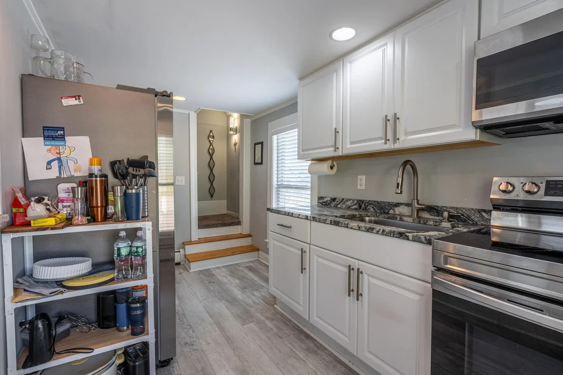 Photo of Unit A at 142A Broadway