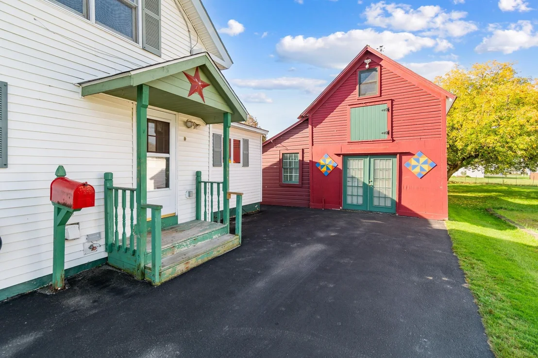 Photo of 30 Pine