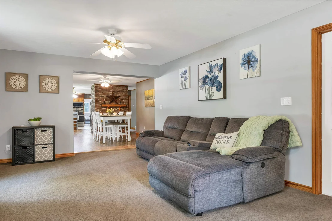 Photo of 6 Ridgewood