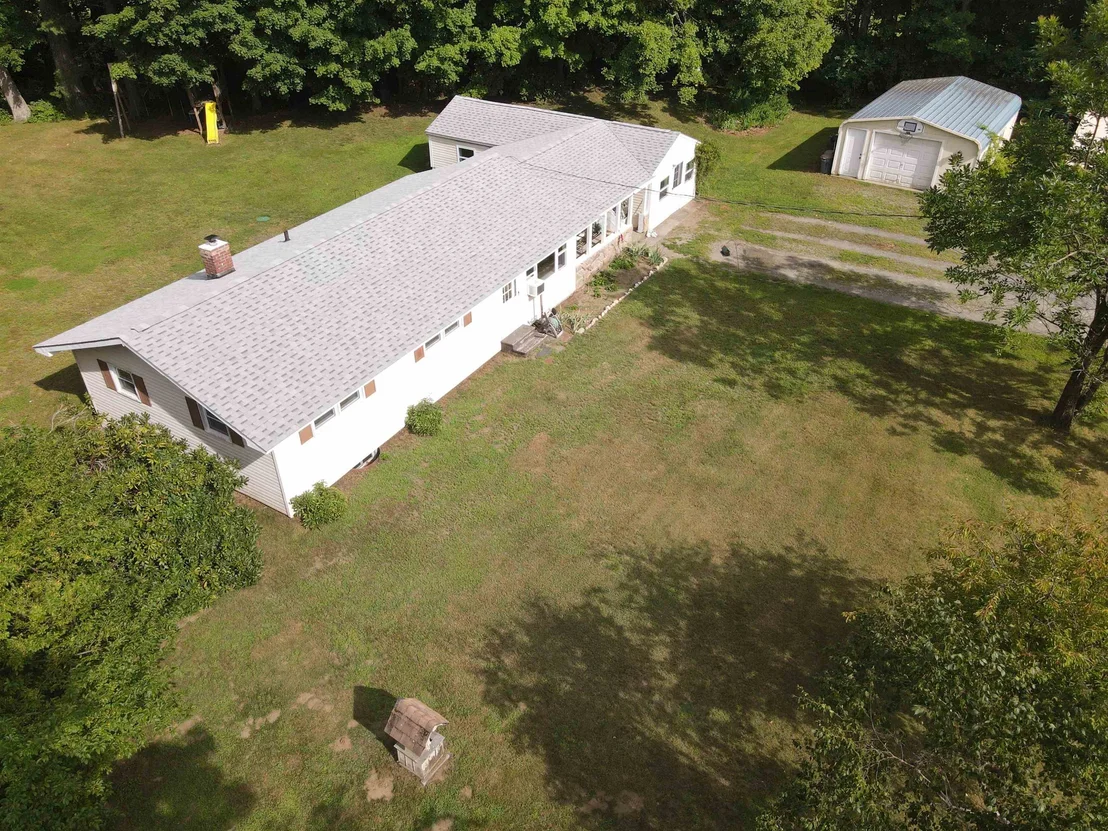 Photo of 759 Pond