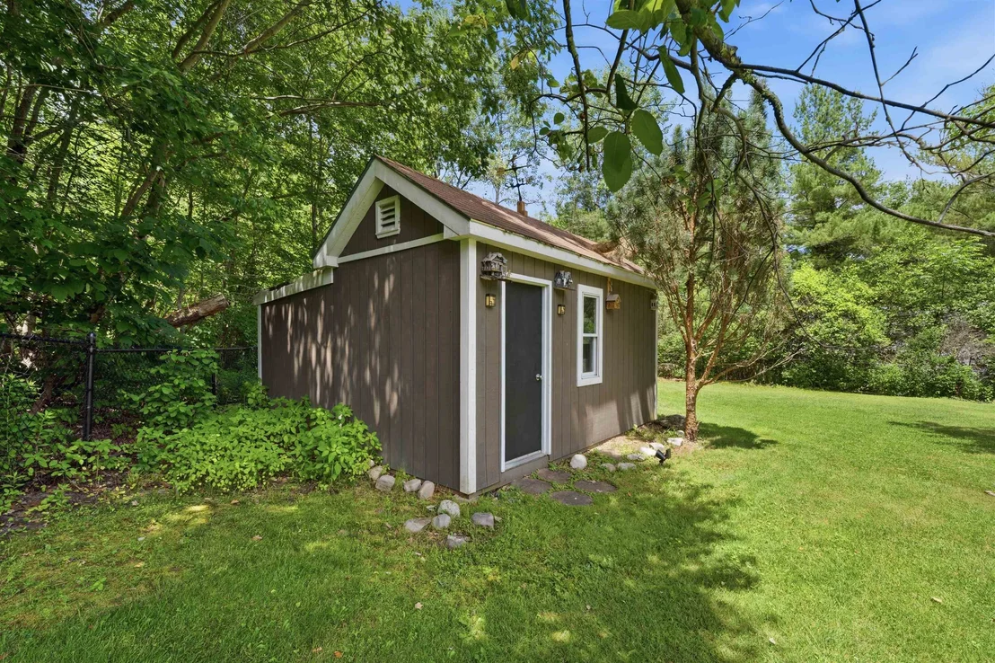 Photo of 60 Stanley Brook